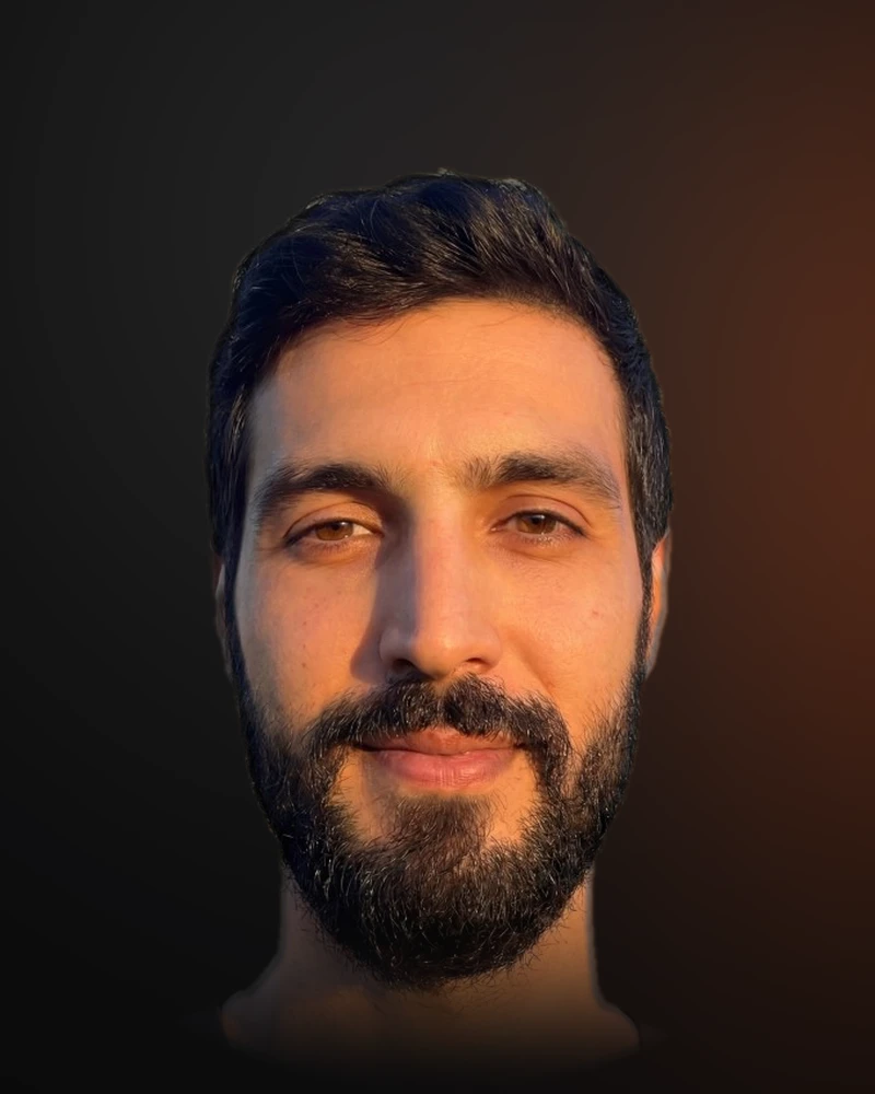 Mehran G., founder of Blox Labs Inc.